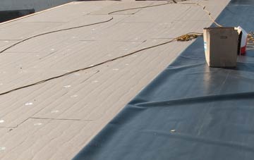 disadvantages of Abune The Hill flat roof insulation
